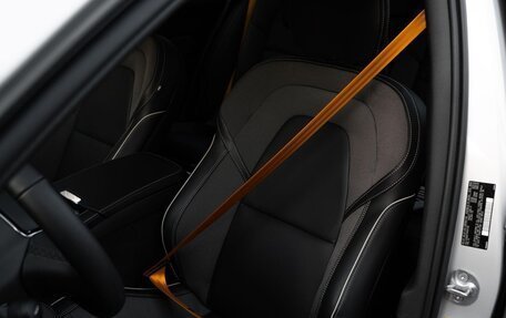Volvo V60 II, 2023 год, 7 600 000 рублей, 9 фотография