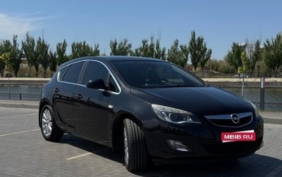 Opel Astra J, 2011 год, 980 000 рублей, 1 фотография