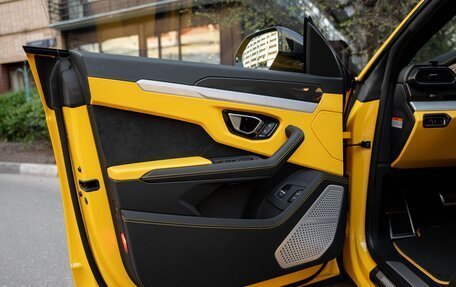 Lamborghini Urus I, 2021 год, 24 500 000 рублей, 23 фотография
