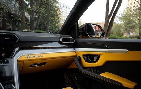 Lamborghini Urus I, 2021 год, 24 500 000 рублей, 27 фотография