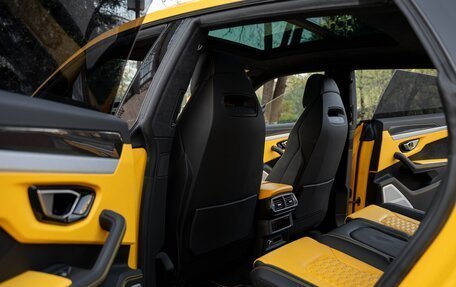 Lamborghini Urus I, 2021 год, 24 500 000 рублей, 33 фотография