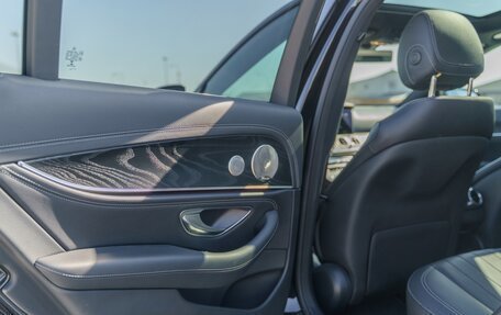 Mercedes-Benz E-Класс, 2022 год, 5 300 000 рублей, 30 фотография