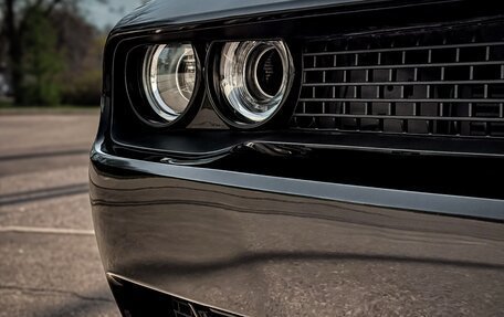 Dodge Challenger III рестайлинг 2, 2021 год, 7 100 000 рублей, 16 фотография