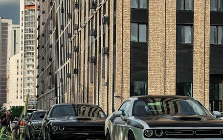 Dodge Challenger III рестайлинг 2, 2021 год, 7 100 000 рублей, 24 фотография