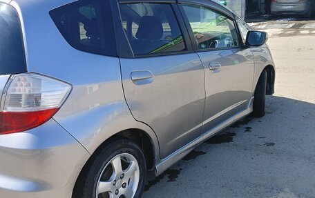 Honda Fit III, 2008 год, 850 000 рублей, 5 фотография