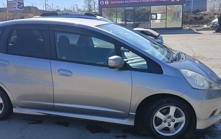 Honda Fit III, 2008 год, 850 000 рублей, 6 фотография