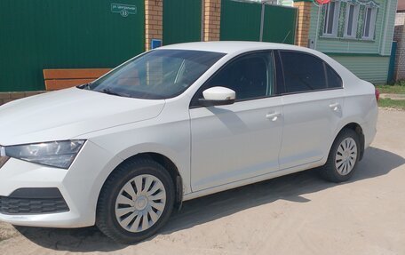 Skoda Rapid II, 2021 год, 1 090 000 рублей, 3 фотография