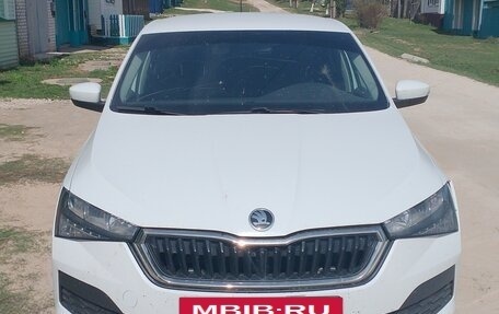 Skoda Rapid II, 2021 год, 1 090 000 рублей, 2 фотография