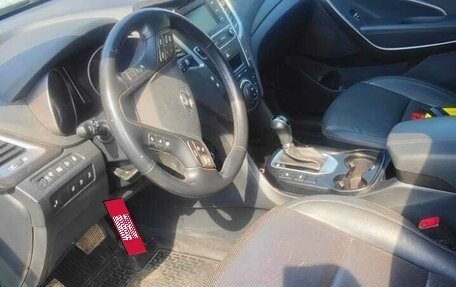 Hyundai Santa Fe III рестайлинг, 2017 год, 1 830 000 рублей, 9 фотография