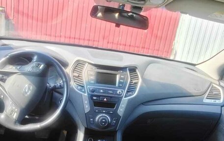 Hyundai Santa Fe III рестайлинг, 2017 год, 1 830 000 рублей, 14 фотография