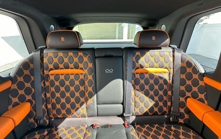 Rolls-Royce Cullinan, 2025 год, 72 410 592 рублей, 7 фотография