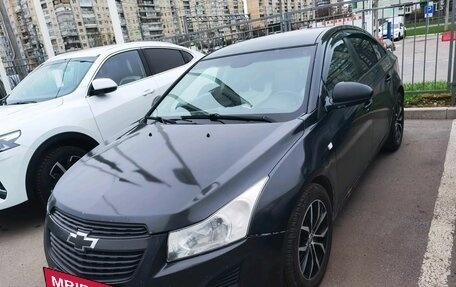 Chevrolet Cruze II, 2012 год, 549 000 рублей, 3 фотография