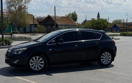 Opel Astra J, 2011 год, 980 000 рублей, 4 фотография