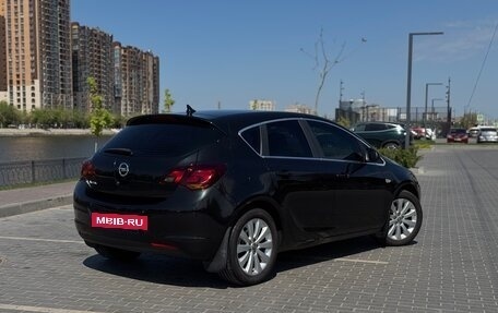 Opel Astra J, 2011 год, 980 000 рублей, 5 фотография