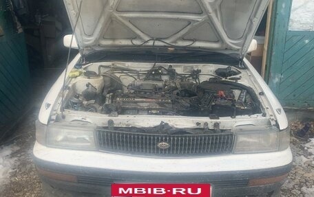 Toyota Corona VIII (T170), 1990 год, 180 000 рублей, 2 фотография