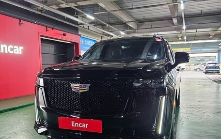 Cadillac Escalade V, 2024 год, 14 450 000 рублей, 3 фотография