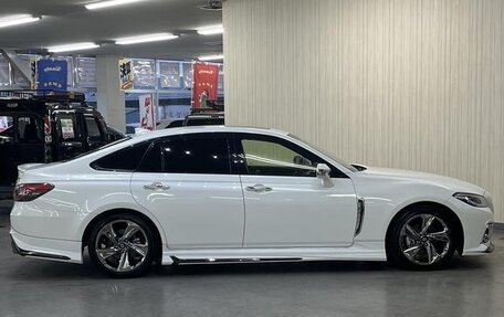 Toyota Crown, 2022 год, 2 420 060 рублей, 3 фотография