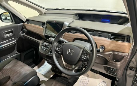 Honda Freed II, 2020 год, 1 800 000 рублей, 14 фотография