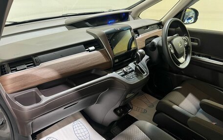 Honda Freed II, 2020 год, 1 800 000 рублей, 21 фотография