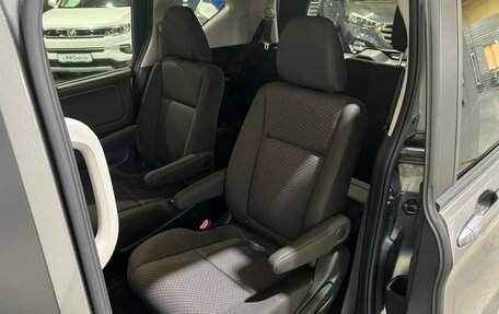 Honda Freed II, 2020 год, 1 800 000 рублей, 26 фотография