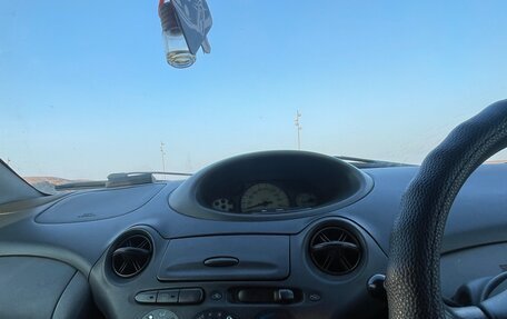 Toyota Vitz, 2002 год, 300 000 рублей, 19 фотография