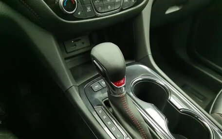 Chevrolet Equinox III, 2022 год, 2 200 000 рублей, 6 фотография