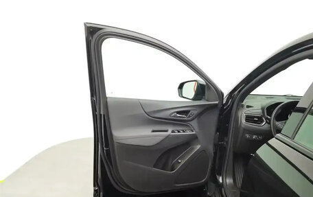 Chevrolet Equinox III, 2022 год, 2 200 000 рублей, 7 фотография