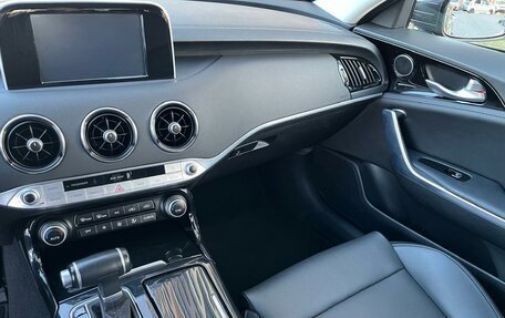 KIA Stinger I, 2019 год, 2 350 000 рублей, 13 фотография
