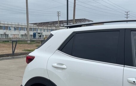 KIA Stonic, 2019 год, 2 100 000 рублей, 4 фотография