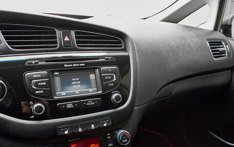 KIA cee'd III, 2015 год, 1 050 000 рублей, 16 фотография