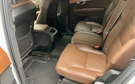Volvo XC90 II рестайлинг, 2019 год, 3 600 000 рублей, 26 фотография