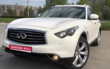 Infiniti FX II, 2012 год, 1 980 000 рублей, 3 фотография