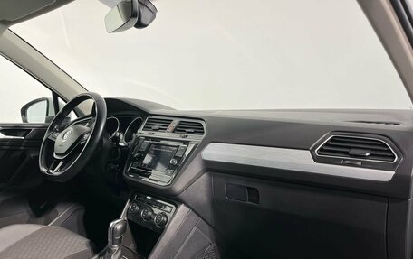 Volkswagen Tiguan II, 2018 год, 2 249 000 рублей, 9 фотография