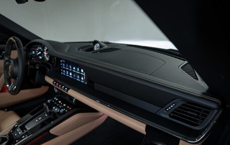 Porsche 911, 2022 год, 29 500 000 рублей, 16 фотография