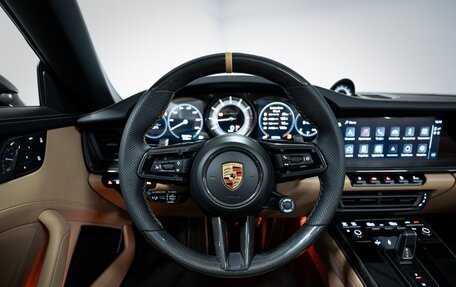 Porsche 911, 2022 год, 29 500 000 рублей, 18 фотография