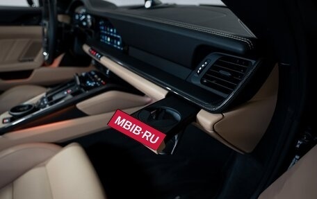 Porsche 911, 2022 год, 29 500 000 рублей, 22 фотография