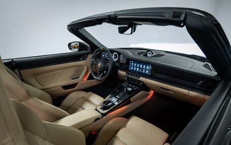 Porsche 911, 2022 год, 29 500 000 рублей, 27 фотография