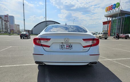 Honda Accord IX рестайлинг, 2019 год, 2 100 000 рублей, 5 фотография