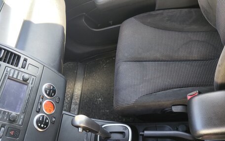 Nissan Tiida, 2010 год, 775 000 рублей, 6 фотография