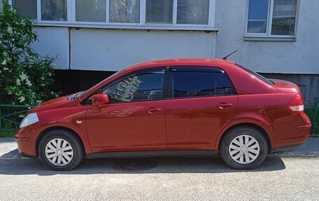 Nissan Tiida, 2010 год, 890 000 рублей, 2 фотография