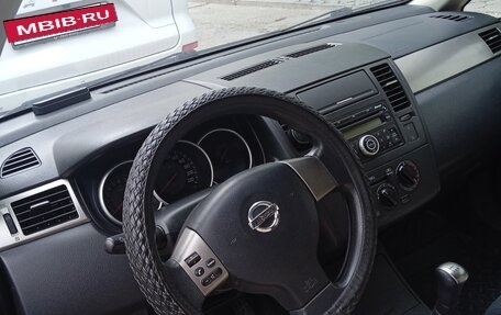 Nissan Tiida, 2010 год, 890 000 рублей, 16 фотография
