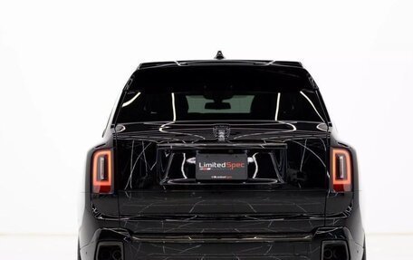 Rolls-Royce Cullinan, 2025 год, 905 000 рублей, 7 фотография