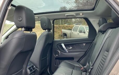 Land Rover Discovery Sport I рестайлинг, 2022 год, 4 780 000 рублей, 8 фотография