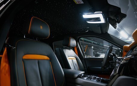 Rolls-Royce Cullinan, 2023 год, 59 500 000 рублей, 8 фотография