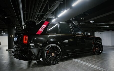 Rolls-Royce Cullinan, 2023 год, 59 500 000 рублей, 9 фотография