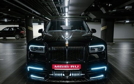 Rolls-Royce Cullinan, 2023 год, 59 500 000 рублей, 2 фотография