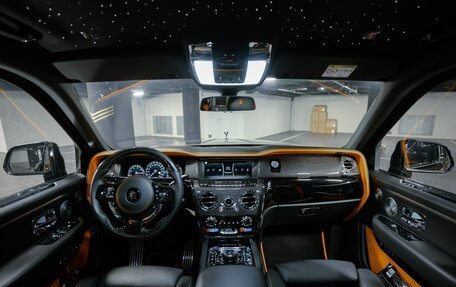 Rolls-Royce Cullinan, 2023 год, 59 500 000 рублей, 23 фотография