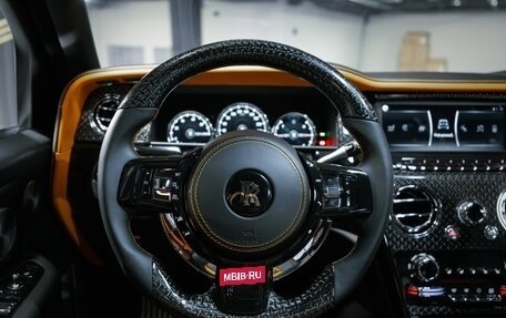 Rolls-Royce Cullinan, 2023 год, 59 500 000 рублей, 24 фотография
