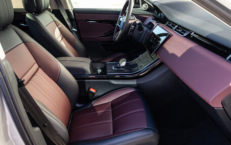 Land Rover Range Rover Evoque II, 2024 год, 6 995 700 рублей, 12 фотография