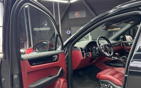Porsche Cayenne III, 2020 год, 9 990 000 рублей, 11 фотография